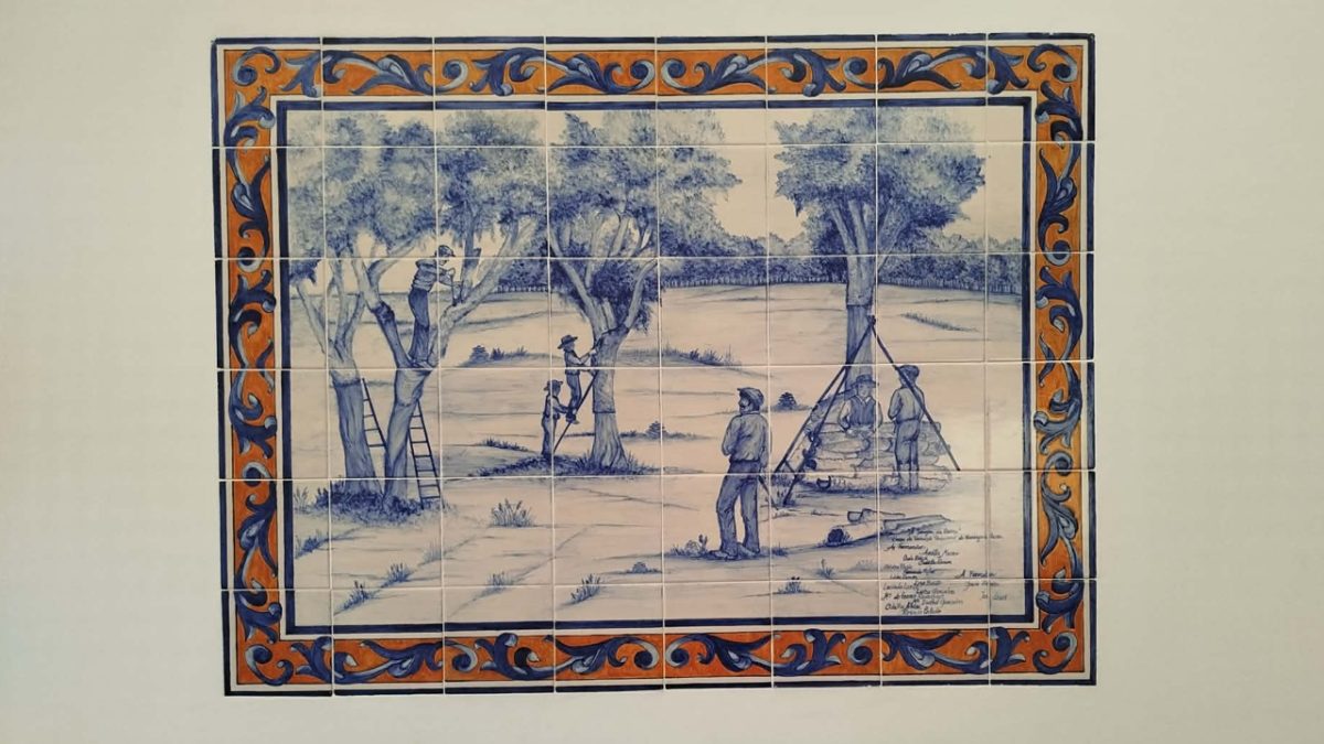 Quadro em Azulejo A Tiragem da Cortiça